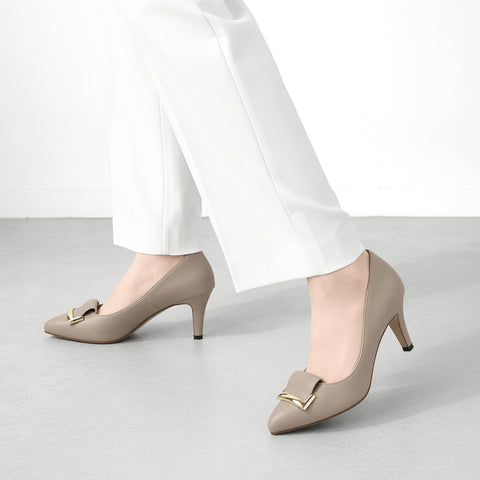 Out of stock 2024SS: Almond toe pumps with buckle ribbon (lt7001) beige